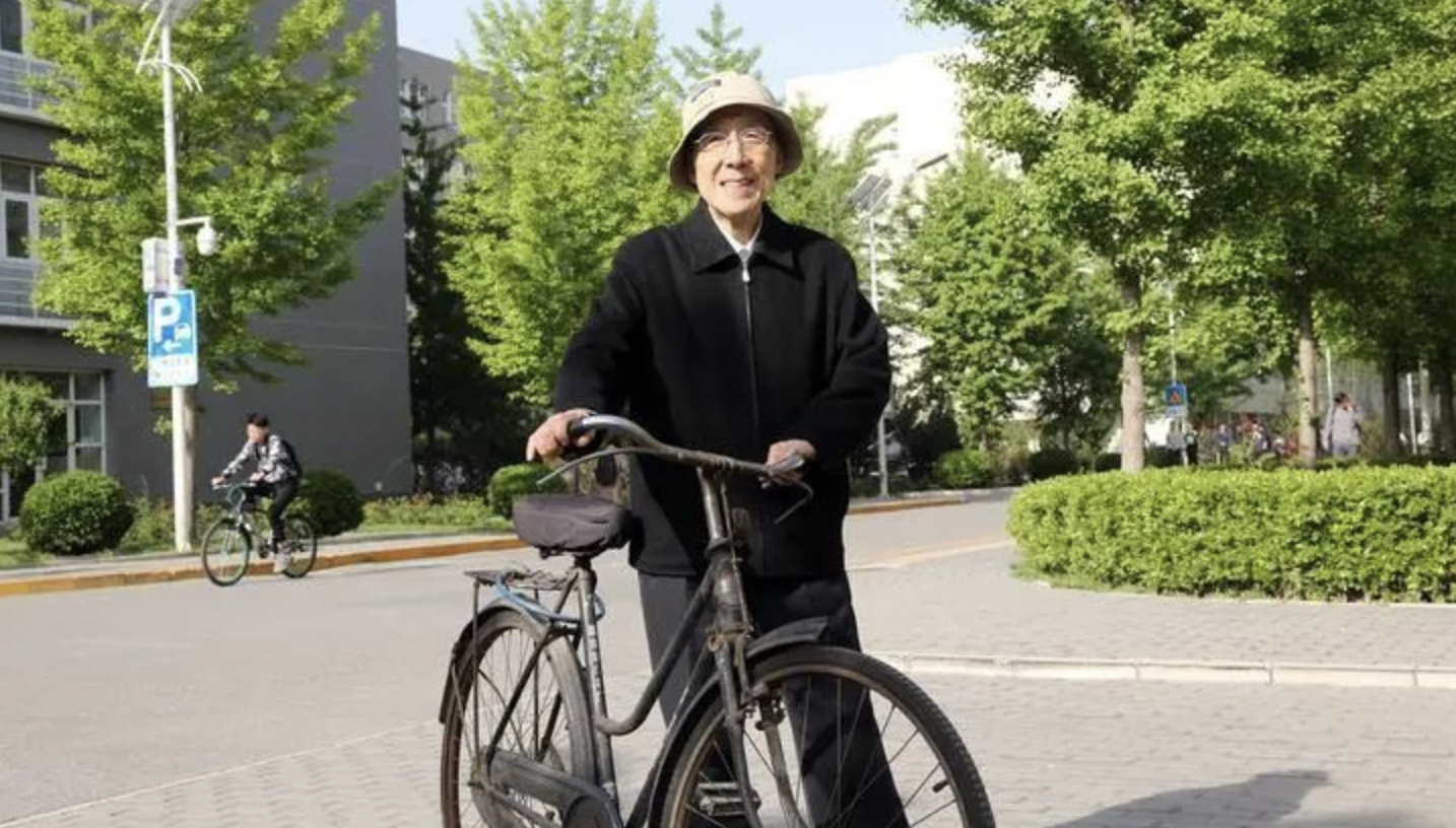 人物 | “自行車上的院士”與共和國“千里眼”同頻協奏